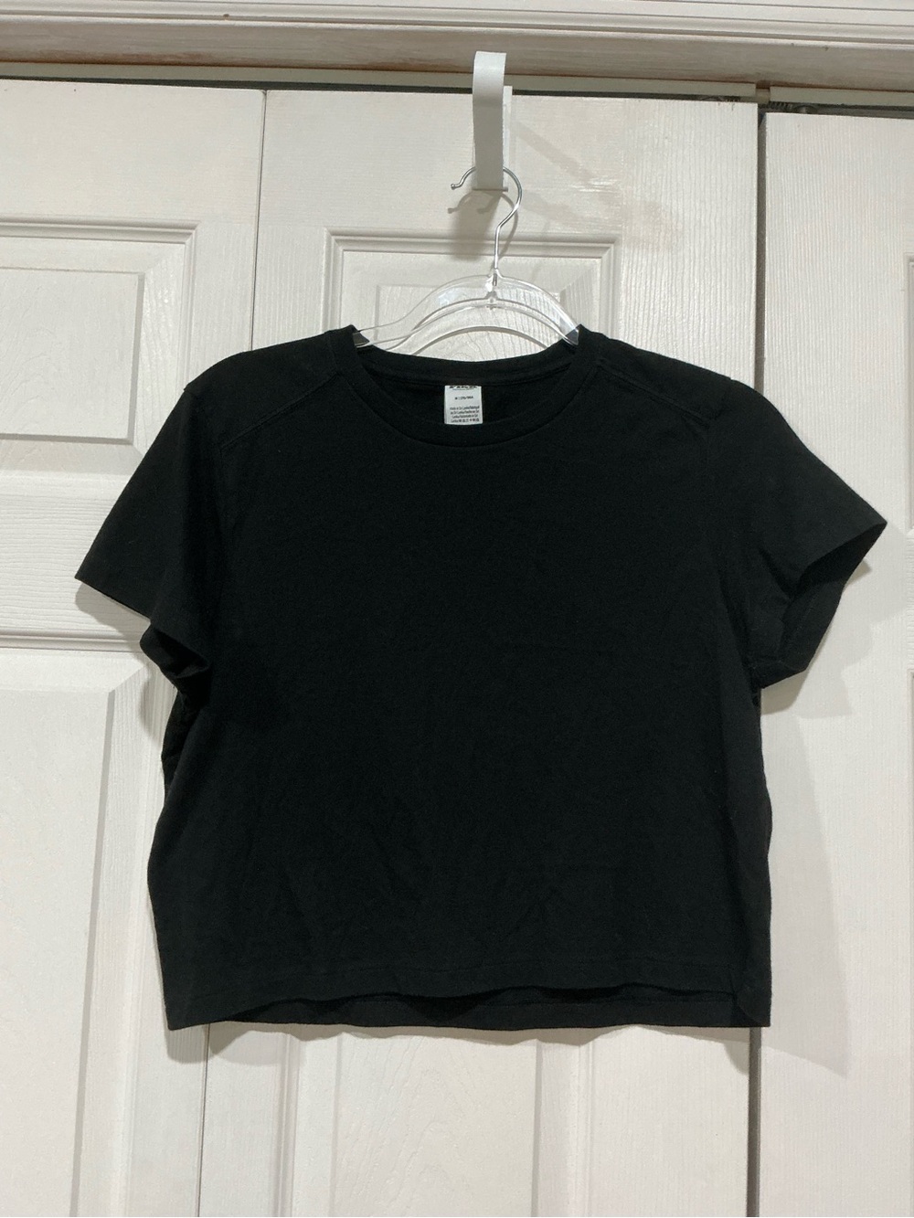 💙 NWT Victoria’s Secret PINK Black Crop T-Shirt - Medium (01564)